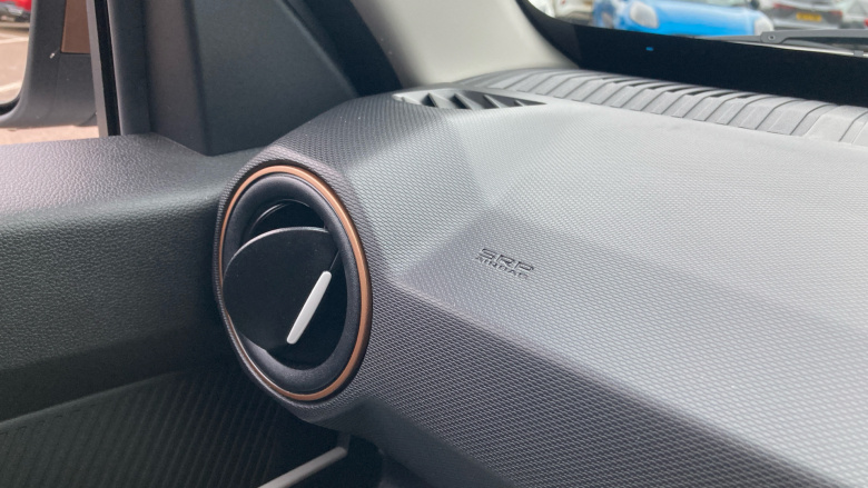 Dacia Spring 27kWh Extreme 65 48kW 5dr Auto Electric Hatchback